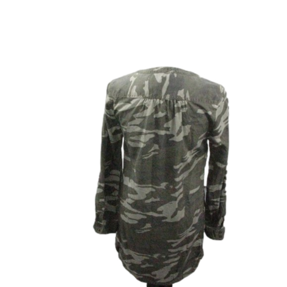 Express Camouflage Partial Button Front Tunic Blo… - image 3